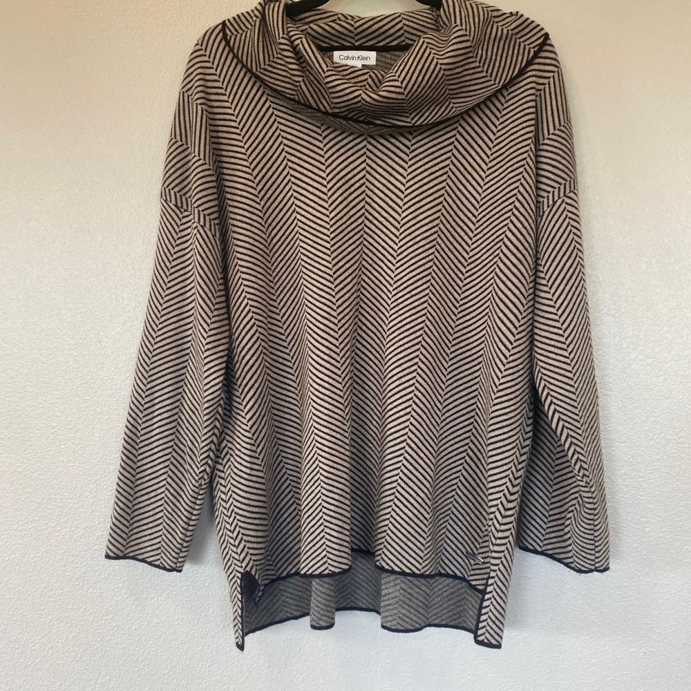 Calvin Klein Womens XL Tan Black Chevron Herringbone Cowl Neck Knit Sweater